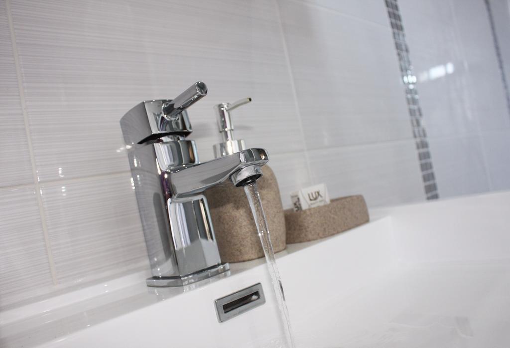 Lux Aparts Wakefield Central Экстерьер фото