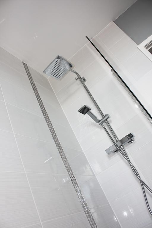 Lux Aparts Wakefield Central Экстерьер фото