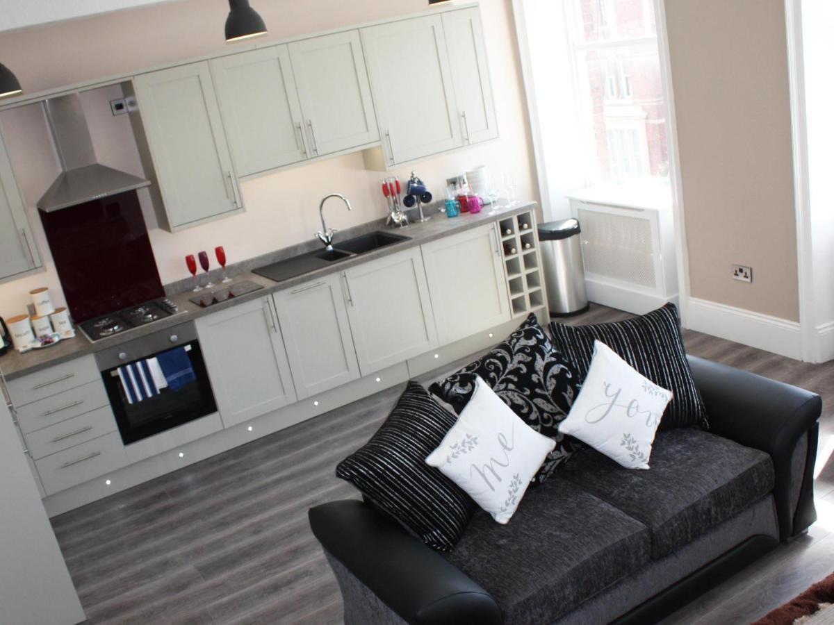 Lux Aparts Wakefield Central Экстерьер фото